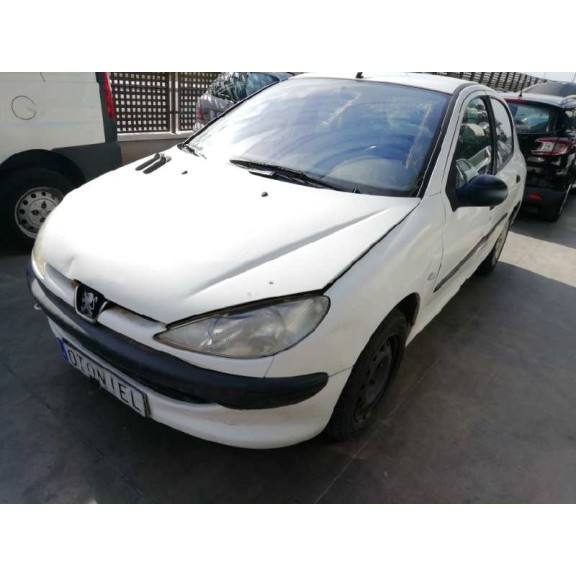 peugeot 206 berlina del año 2002