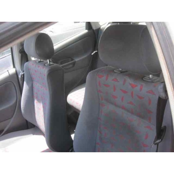 seat cordoba berlina (6k2) del año 1999