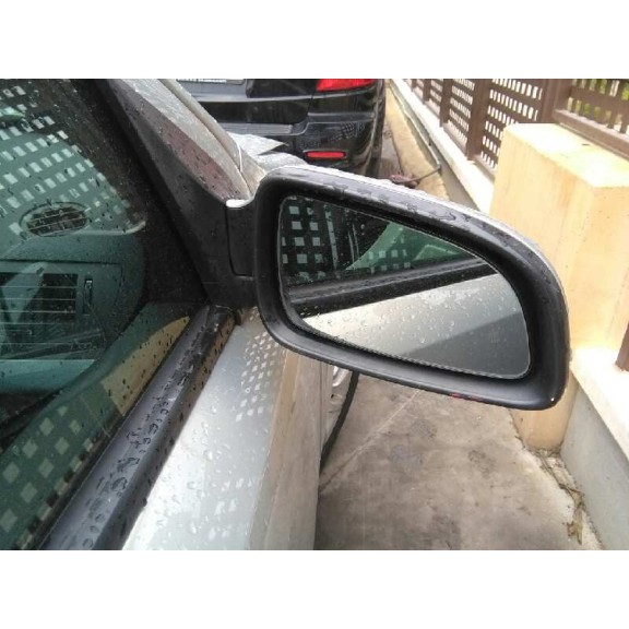 opel astra h berlina del año 2005