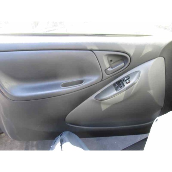 toyota yaris (ncp1/nlp1/scp1) del año 2001