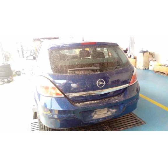 opel astra h berlina del año 2005