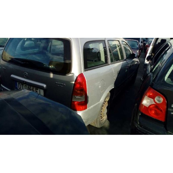 opel astra g caravan del año 2000
