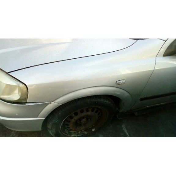 opel astra g caravan del año 2000