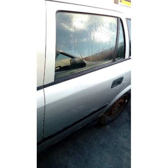 opel astra g caravan del año 2000