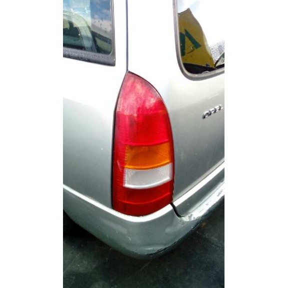 opel astra g caravan del año 2000