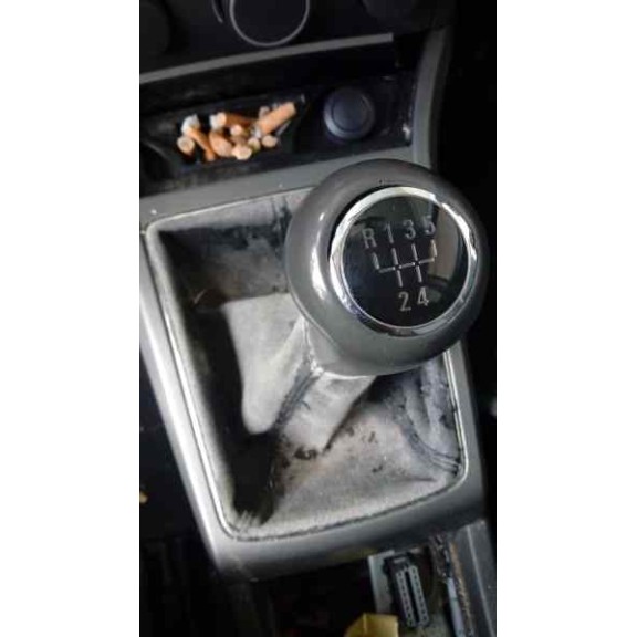 opel astra h berlina del año 2005