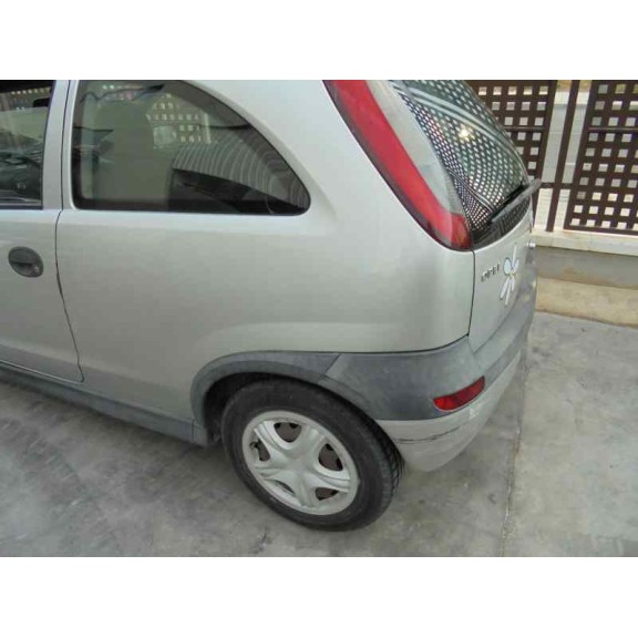 opel corsa c del año 2002