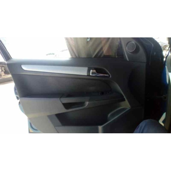 opel astra h berlina del año 2005