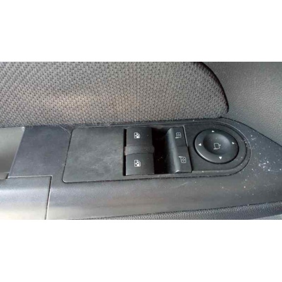 opel astra h berlina del año 2005