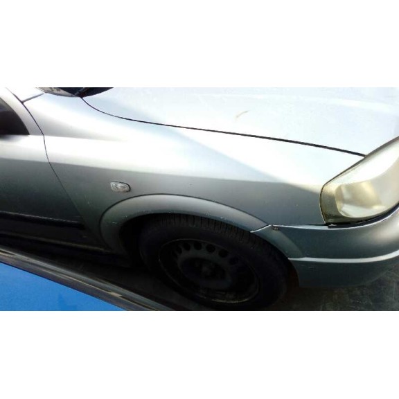 opel astra g caravan del año 2000