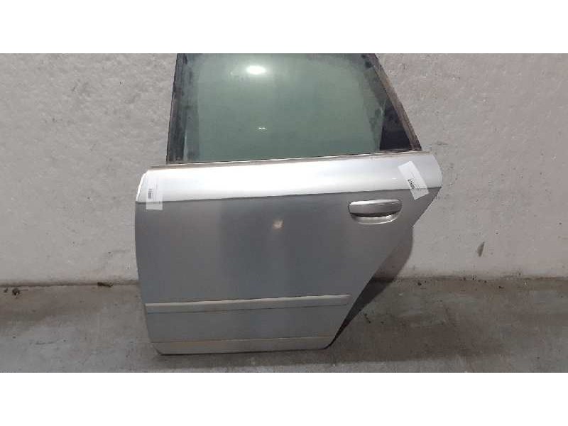 Recambio de puerta trasera izquierda para seat exeo berlina (3r2) last edition referencia OEM IAM 3R0833051 PUNTA DOBLADA 