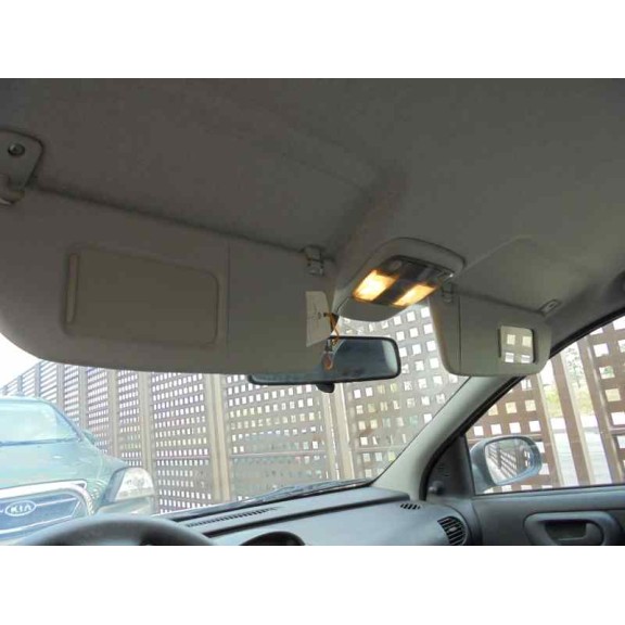 opel corsa c del año 2002