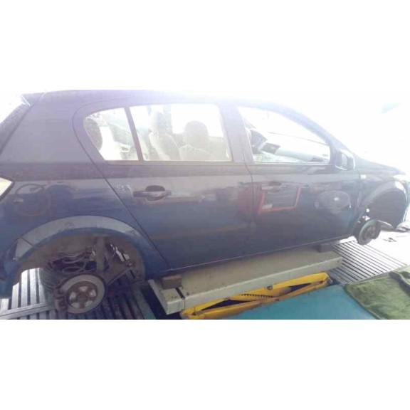 opel astra h berlina del año 2005