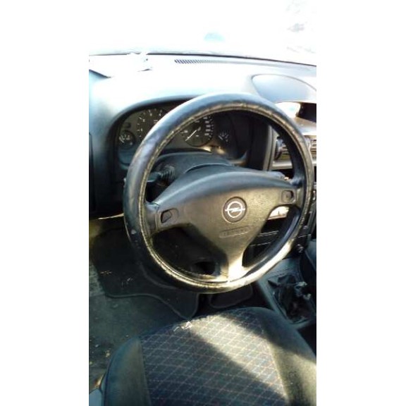 opel astra g caravan del año 2000