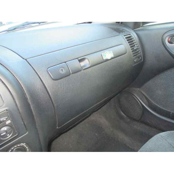 citroën xsara berlina del año 2001