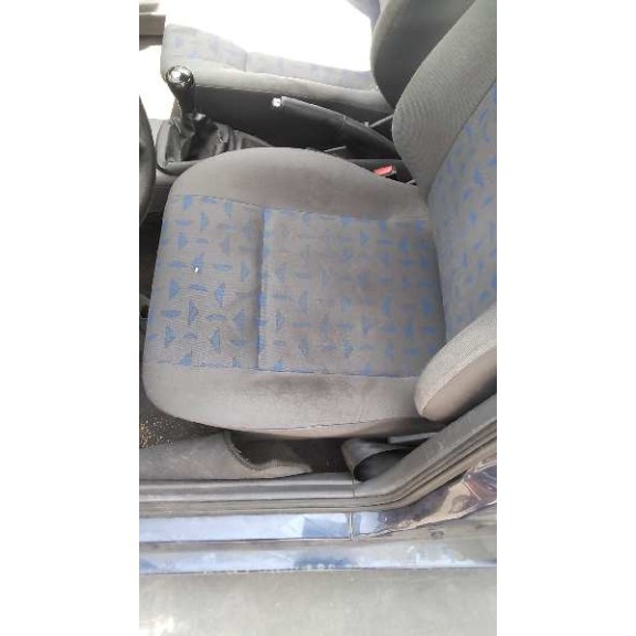 seat cordoba berlina (6k2) del año 2002