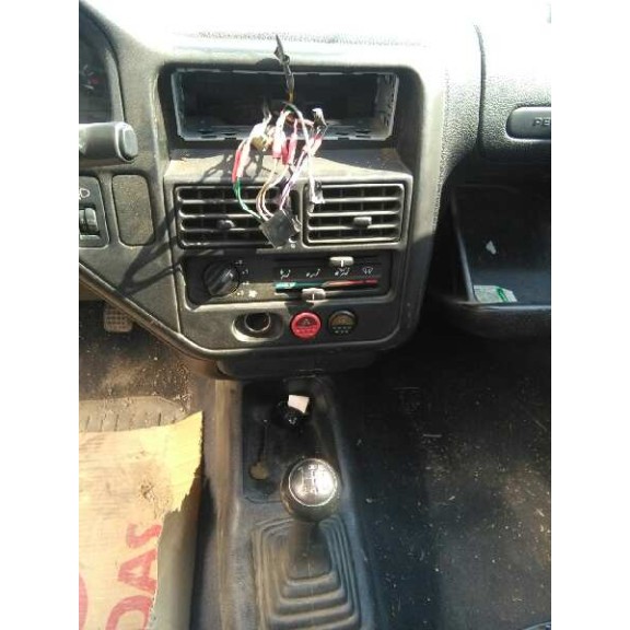 peugeot 106 (s2) del año 1998