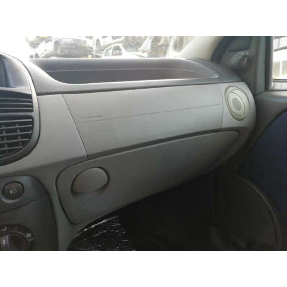 fiat punto berlina (188) del año 2002