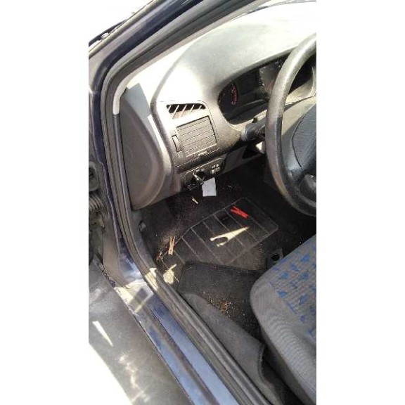 seat cordoba berlina (6k2) del año 2002