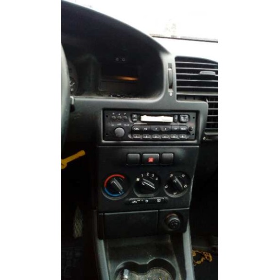 opel zafira a del año 2004