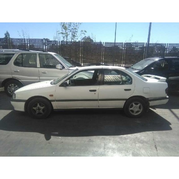 nissan primera berl./familiar (p10/w10) del año 1992