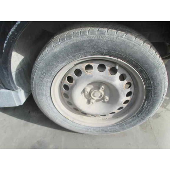 opel astra g berlina del año 2000