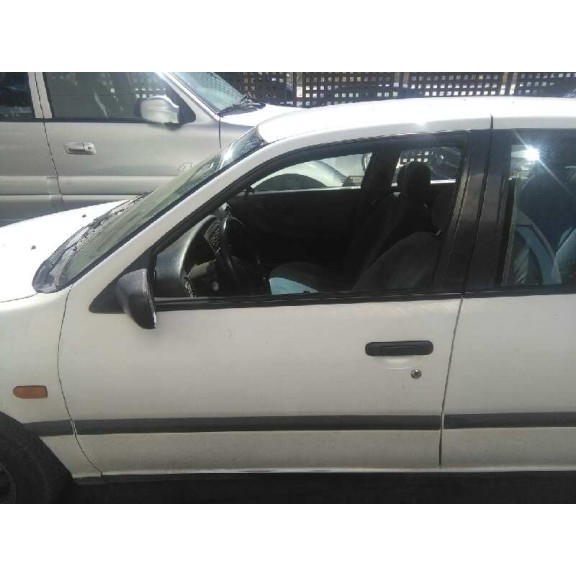 nissan primera berl./familiar (p10/w10) del año 1992