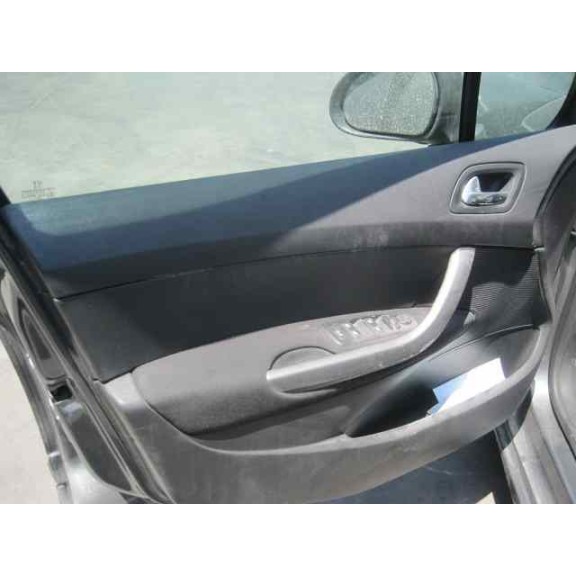 peugeot 308 del año 2012