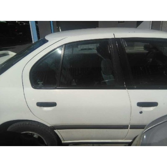 nissan primera berl./familiar (p10/w10) del año 1992
