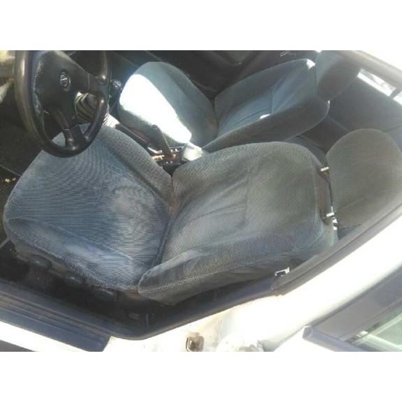 nissan primera berl./familiar (p10/w10) del año 1992