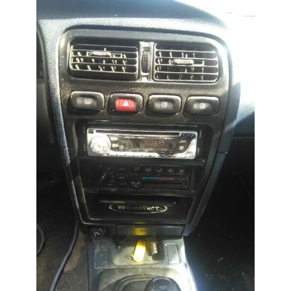 nissan primera berl./familiar (p10/w10) del año 1992