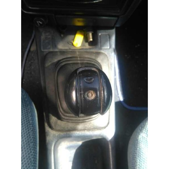 nissan primera berl./familiar (p10/w10) del año 1992