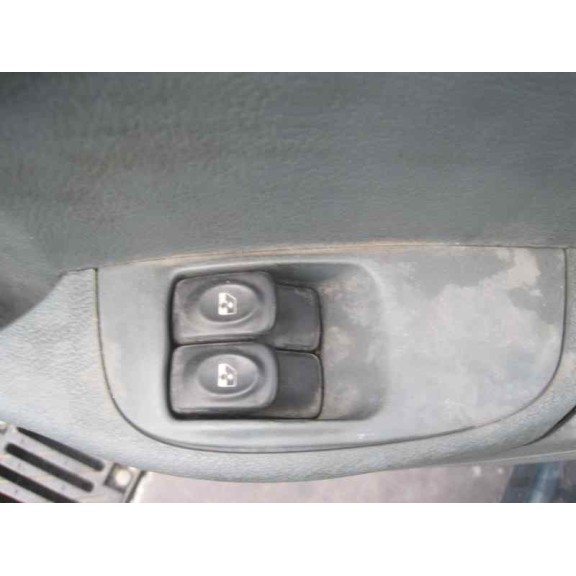 renault megane i classic (la0) del año 1997