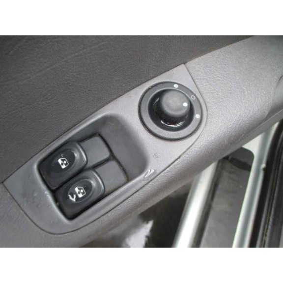 renault megane i coupe fase 2 (da..) del año 1999