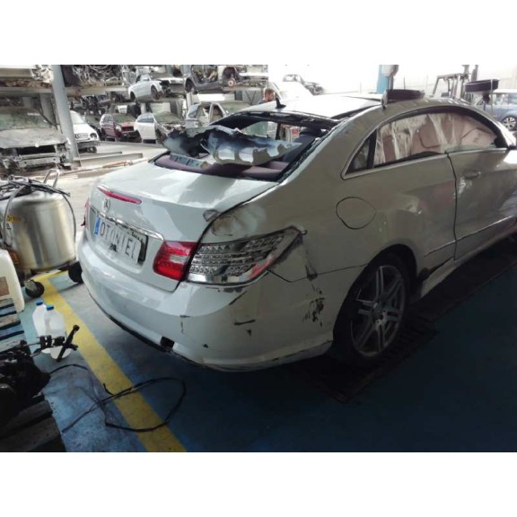 mercedes-benz clase clk (w207) coupe del año 2010