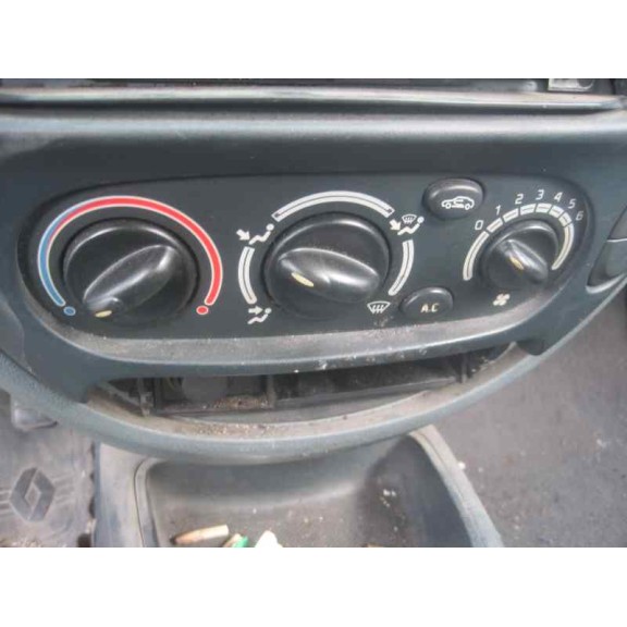 renault megane i classic (la0) del año 1997