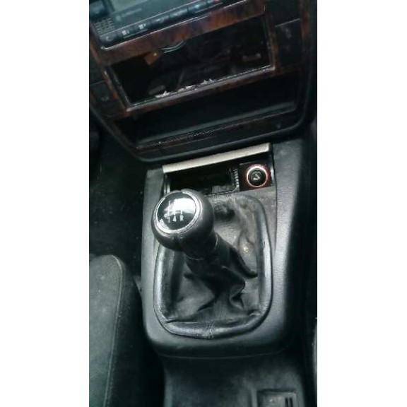 volkswagen passat berlina (3b2) del año 2000