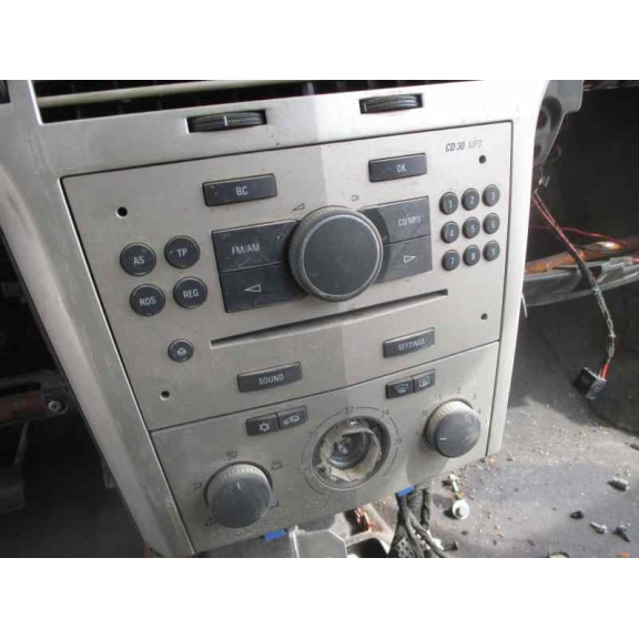 opel astra gtc del año 2008