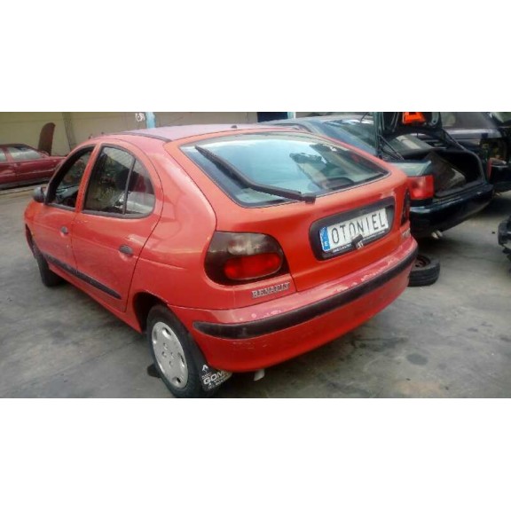 renault megane i berlina hatchback (ba0) del año 1996