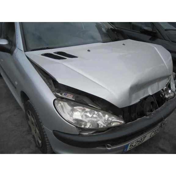 peugeot 206 berlina del año 2004