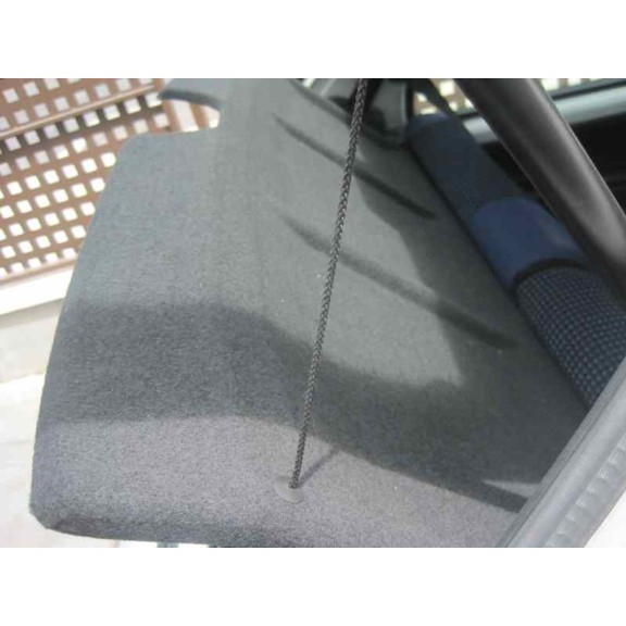 peugeot 106 (s2) del año 2001