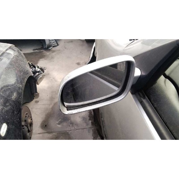 volkswagen golf iv berlina (1j1) del año 2003