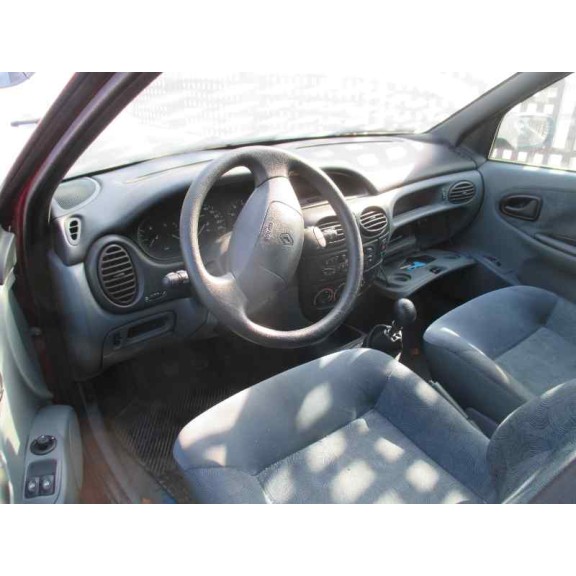 renault megane i classic (la0) del año 1998