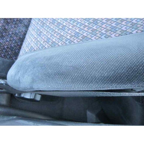 opel astra g berlina del año 2001