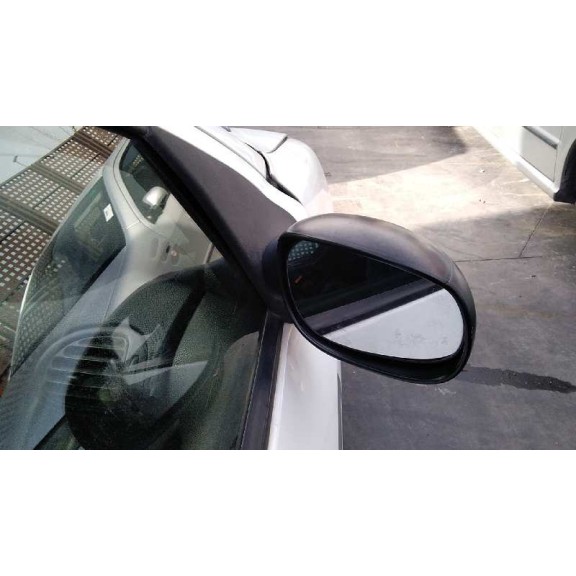 peugeot 206 berlina del año 2003