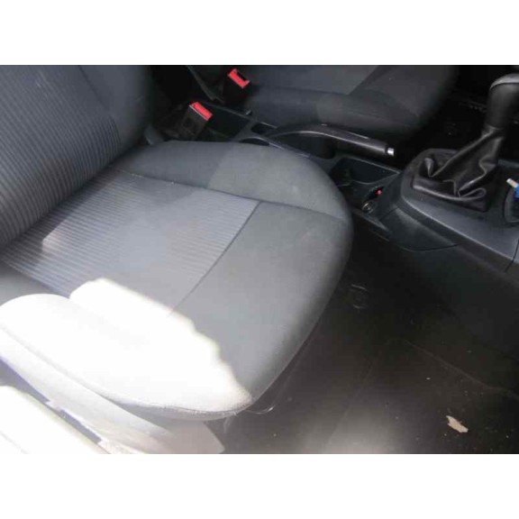 ford fiesta (cb1) del año 2010