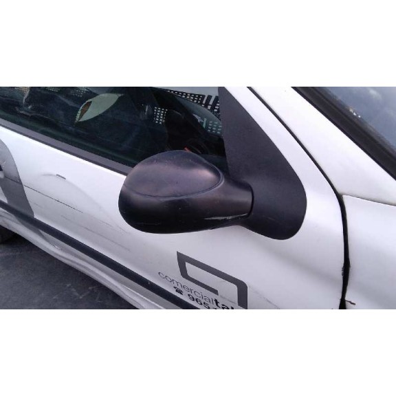 peugeot 206 berlina del año 2003