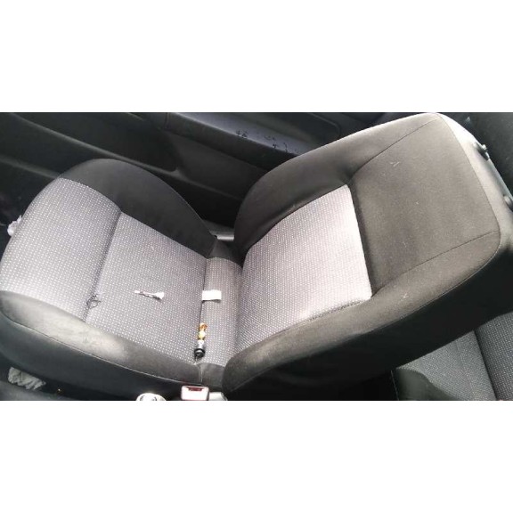 volkswagen golf iv berlina (1j1) del año 2003