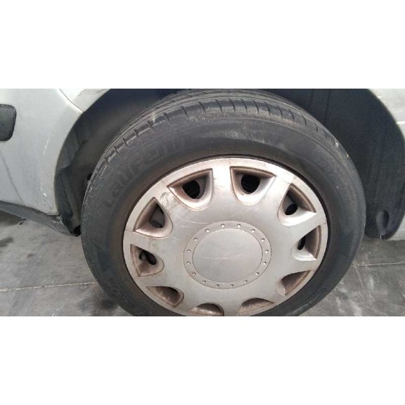 volkswagen golf iv berlina (1j1) del año 2003