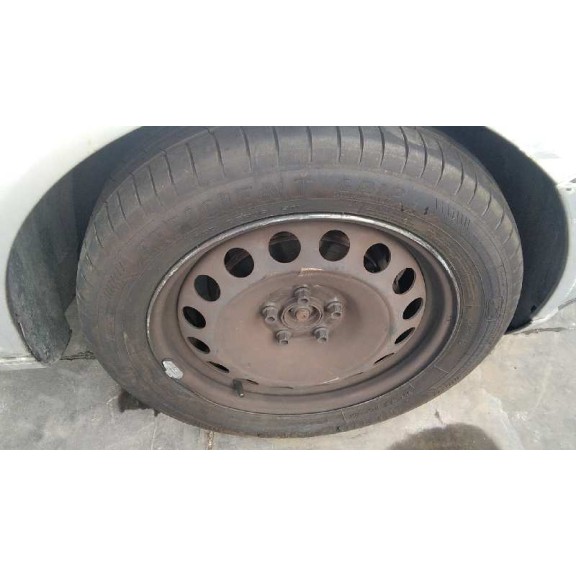 volkswagen golf iv berlina (1j1) del año 2003